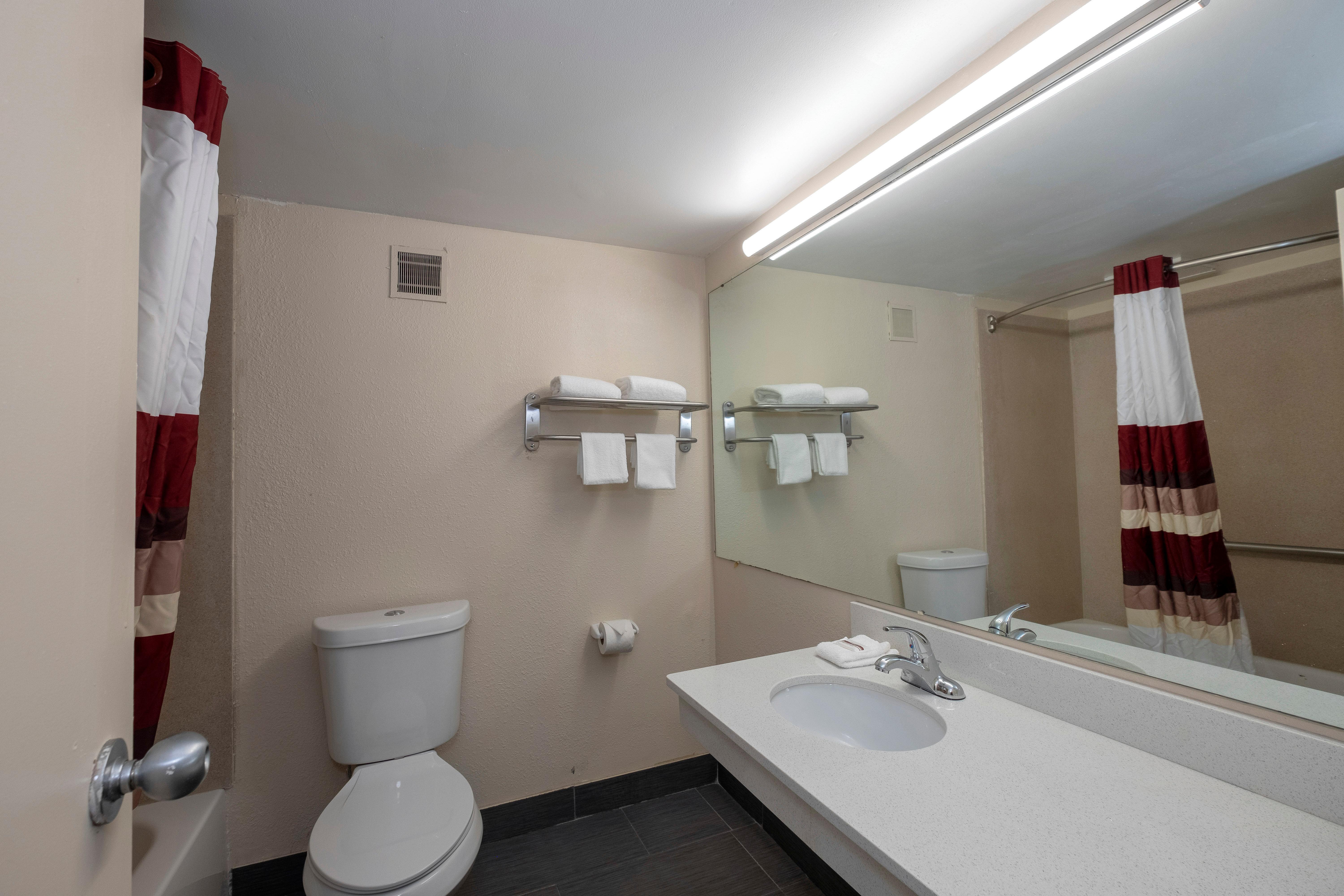 Red Roof Inn Marion, Va Экстерьер фото